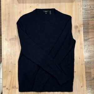 Theory woman Navy Blue  Crewneck  cashmere Sweater